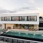 Aurum Zadarvillas 别墅 *