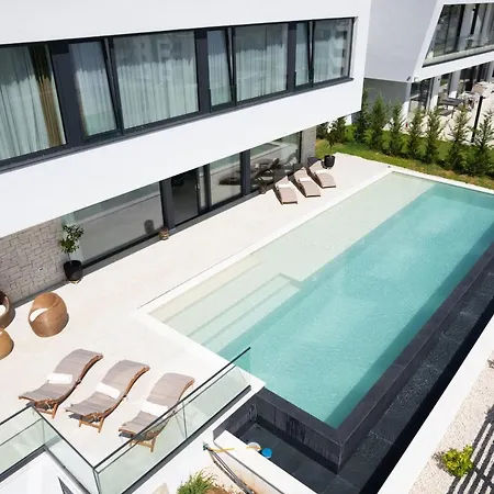 Aurum Zadarvillas זאדאר